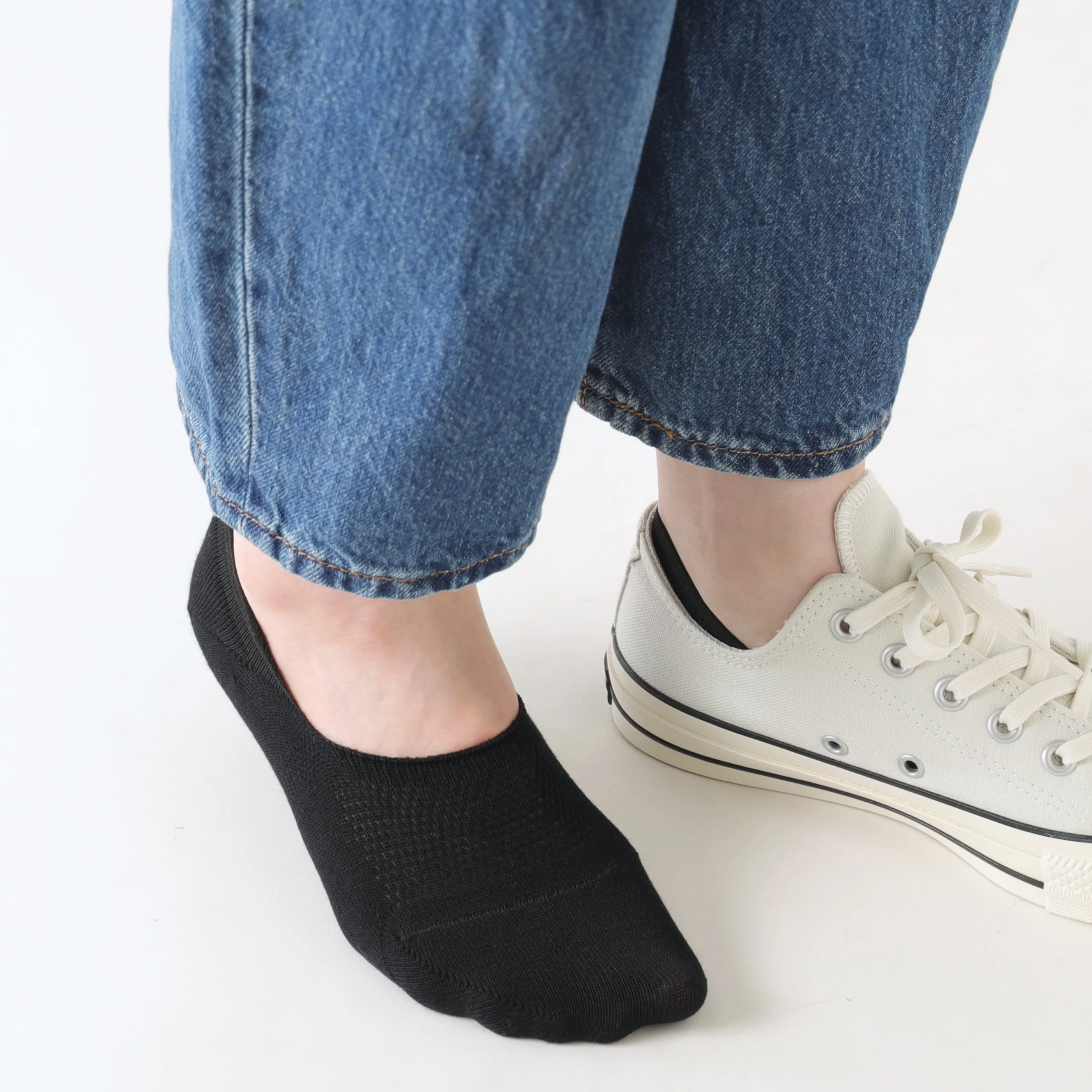 011110149 Dry Texture Cotton No-Show Socks - Image 8