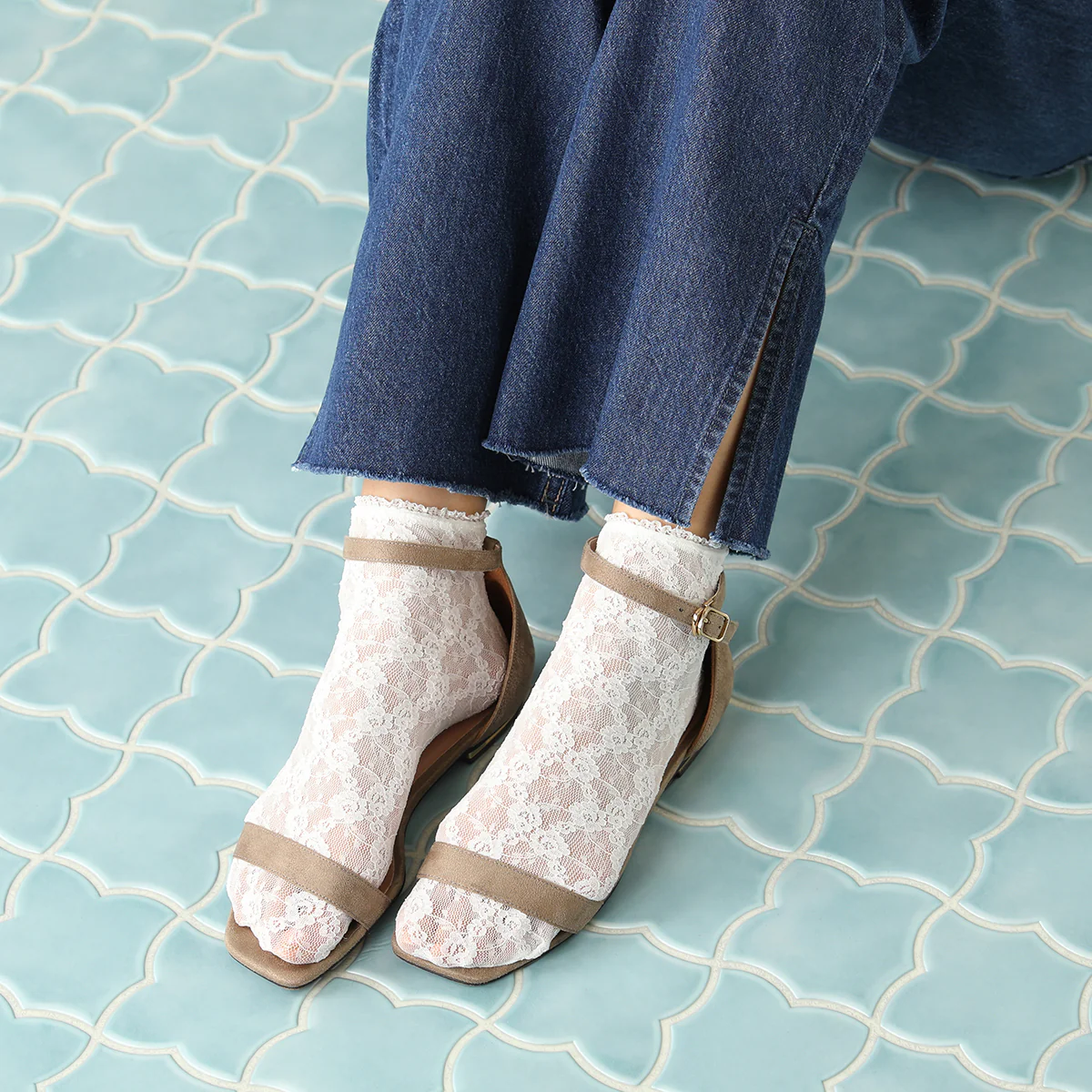 011130971 Rose Buds Lace Anklet Socks - Image 7
