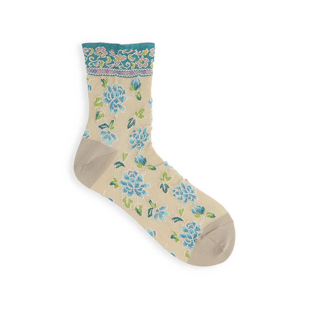 011132358 Float Oriental Flower Low Crew Socks - Image 16