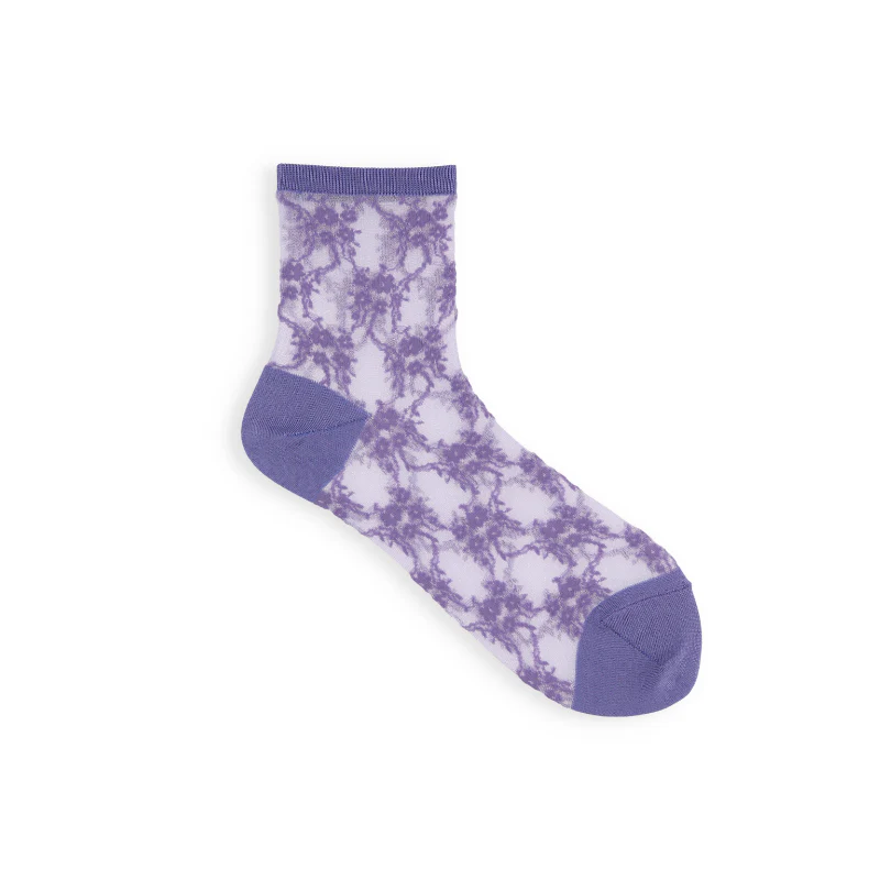 011132969 Fantasy Floral Sheer Ankle Socks - Image 12