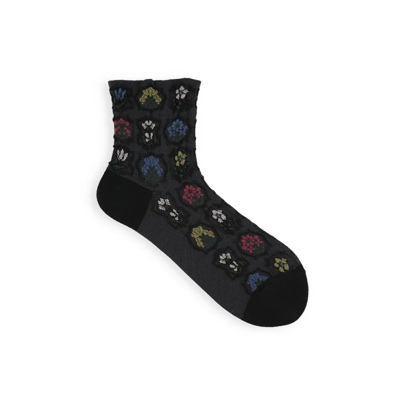 011133058 Float Seal Stamp Low Crew Socks - Image 11