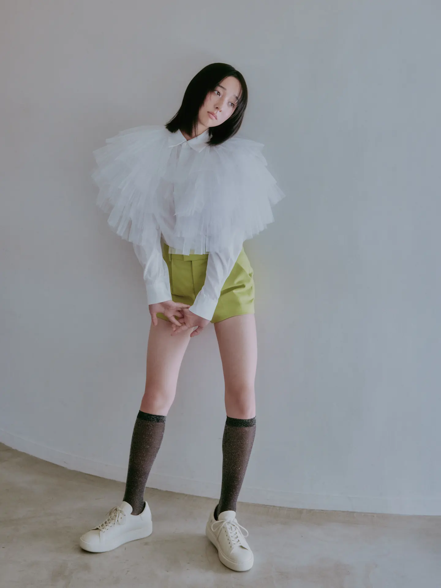 011170126 Fine Sparkling Knee High Pop Socks - Image 3