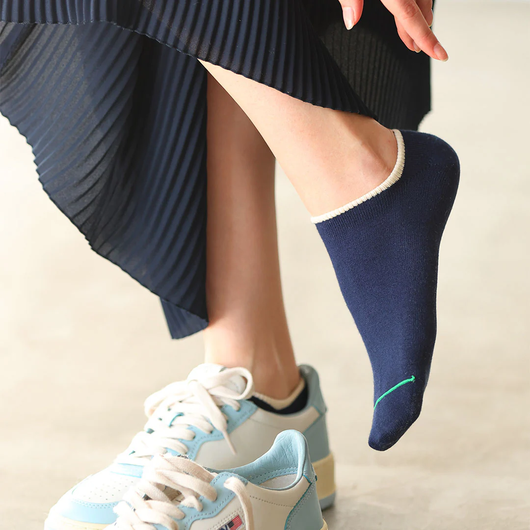 021120025 Seamless Low Rise Trainer Socks - Image 17