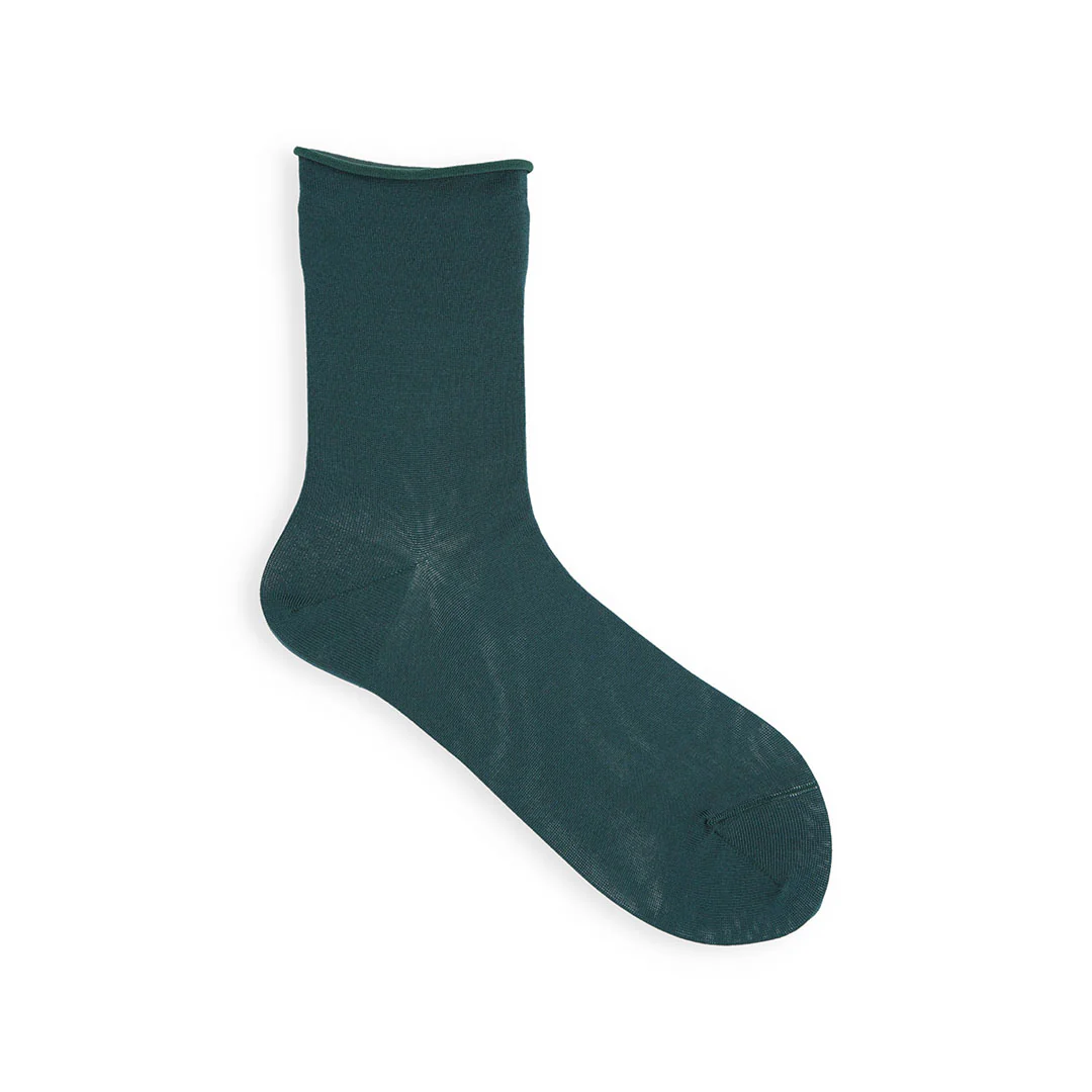 021131755 Fine Roll Top Low Crew Socks - Image 16