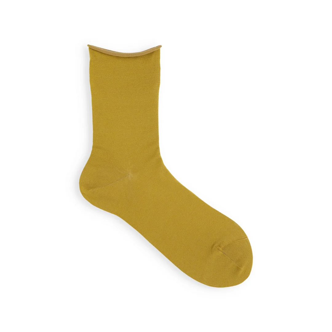 021131755 Fine Roll Top Low Crew Socks - Image 24