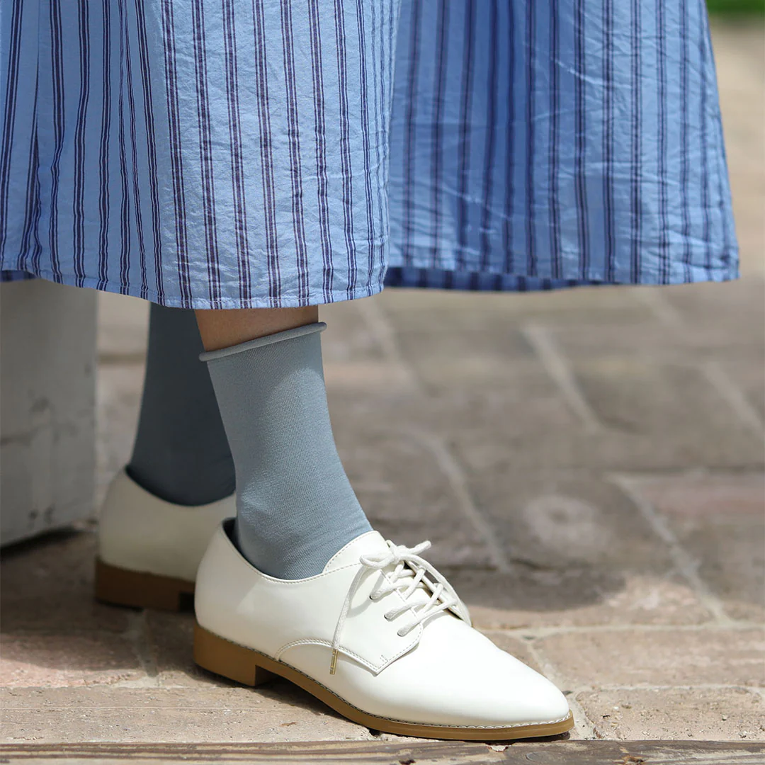 021131755 Fine Roll Top Low Crew Socks - Image 30