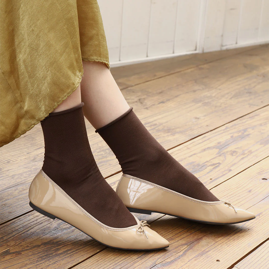 021131755 Fine Roll Top Low Crew Socks - Image 35