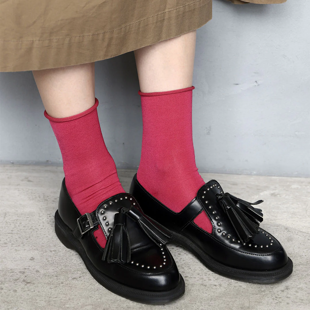 021131755 Fine Roll Top Low Crew Socks - Image 37