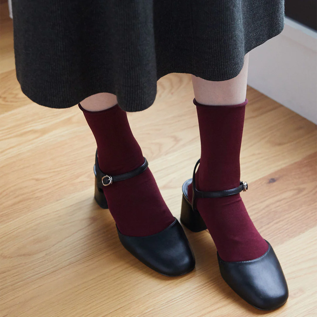 021131755 Fine Roll Top Low Crew Socks - Image 38