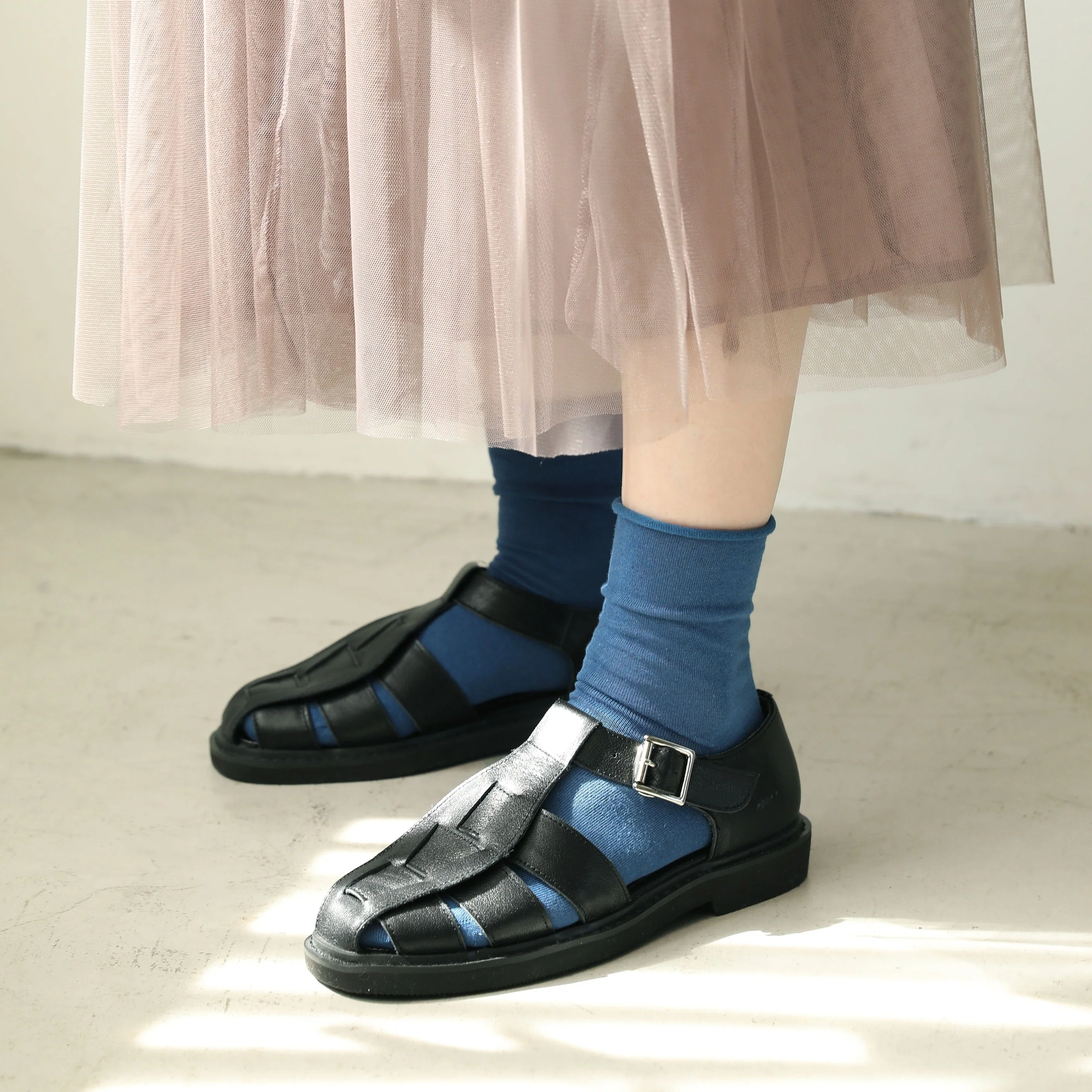 021131817 Fine Cotton/Linen Roll Top Socks - Image 18