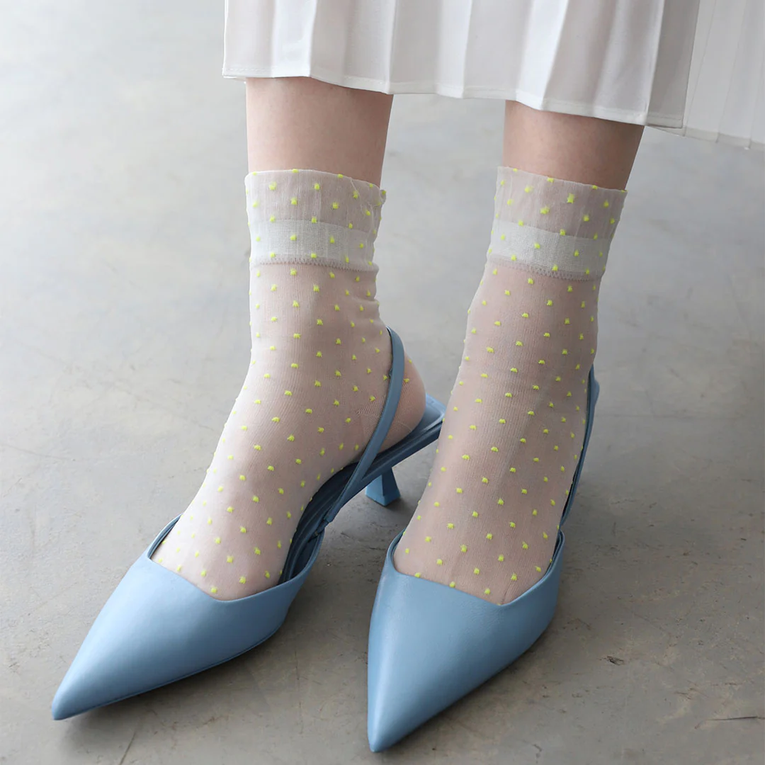 021131981 Sheer Fine Dots Low Crew Socks S - Image 25