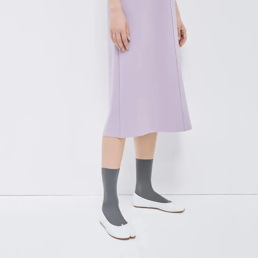 021132002 Soft Nylon Low Crew Tabi Socks - Image 16