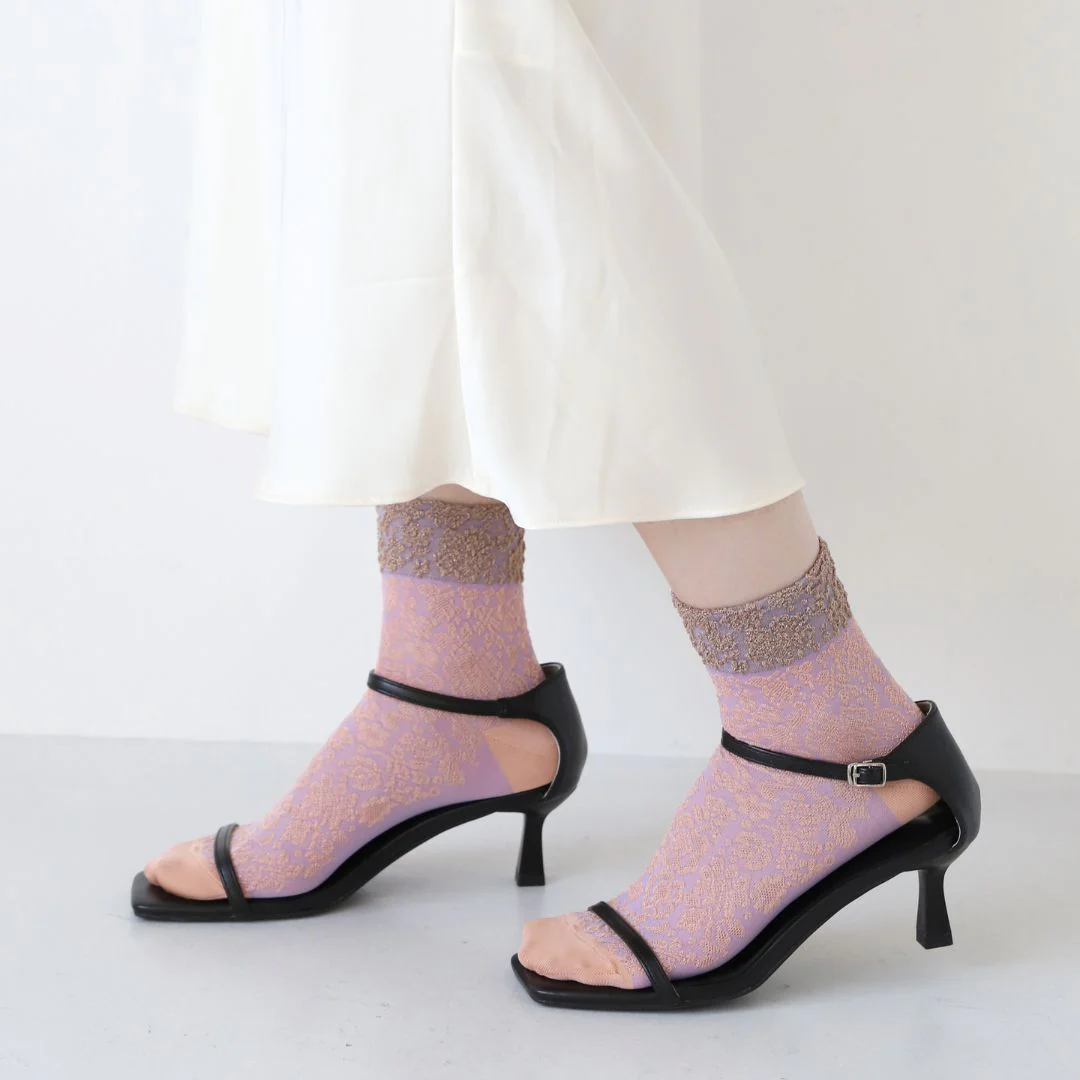 021132199 Two-Tone Float Low Crew Socks - Image 5