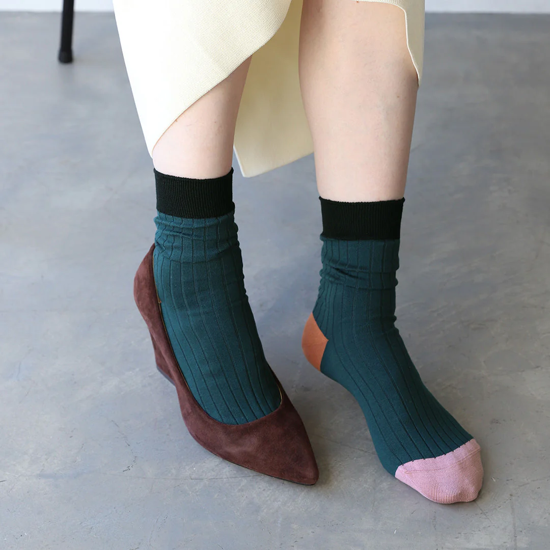 021132276 Coloured Top 8x2 Ribbed Low Crew Socks - Image 24
