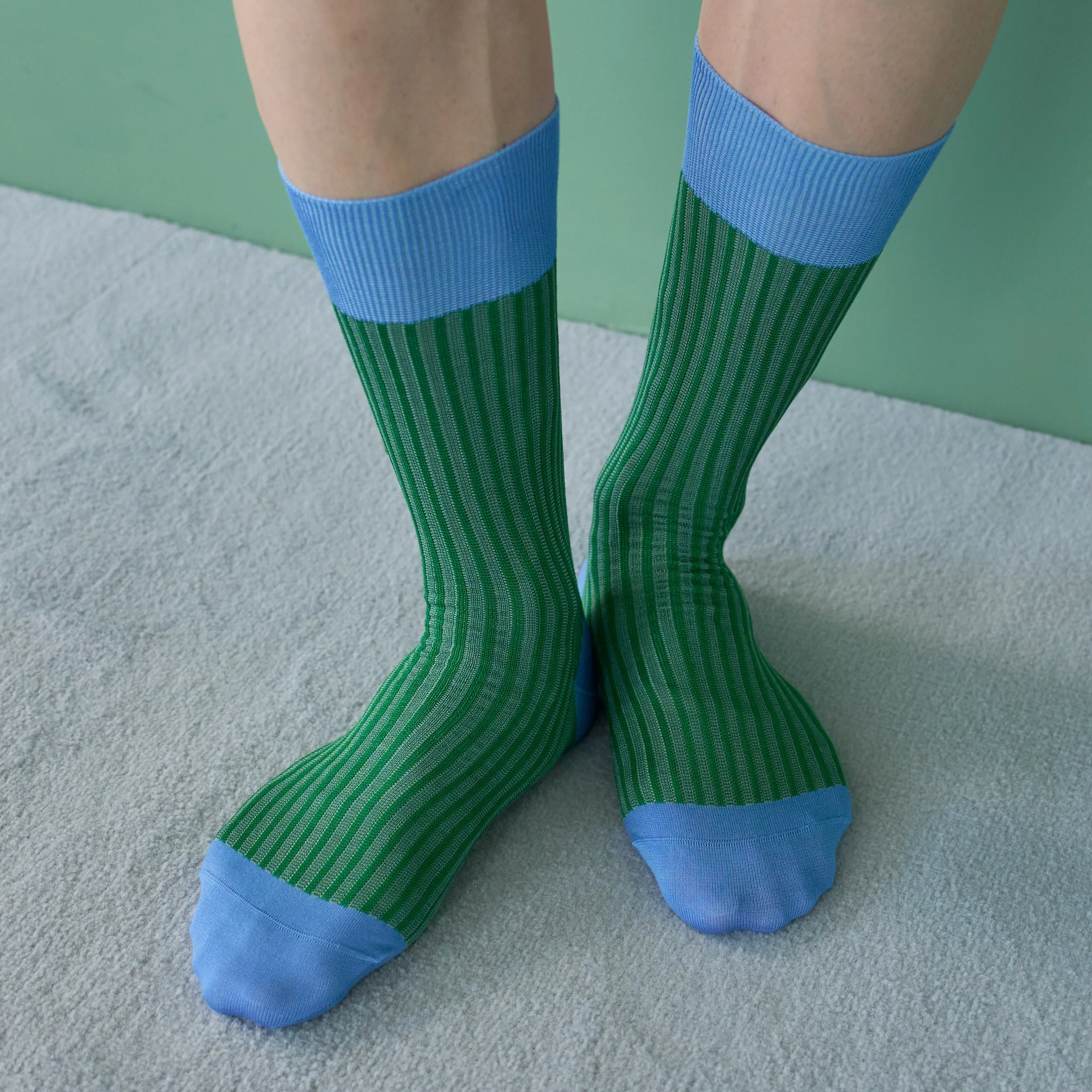 062142026 Jacquard Stripe Crew Socks L - Image 17